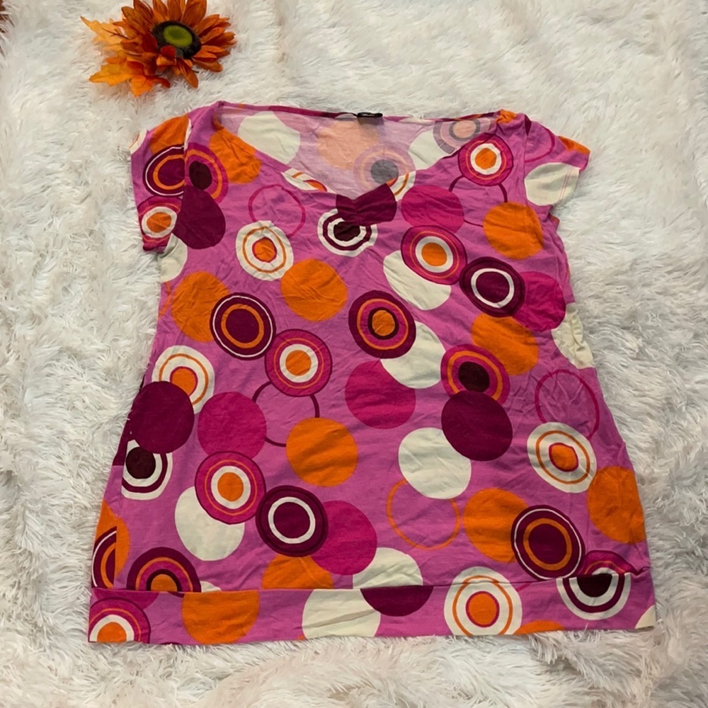 Super fun Olian top L